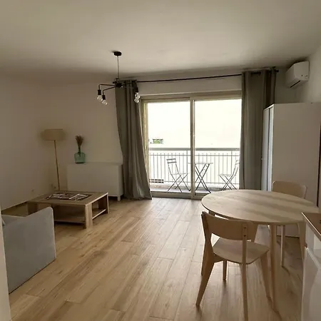 Neuf Et Apartment
